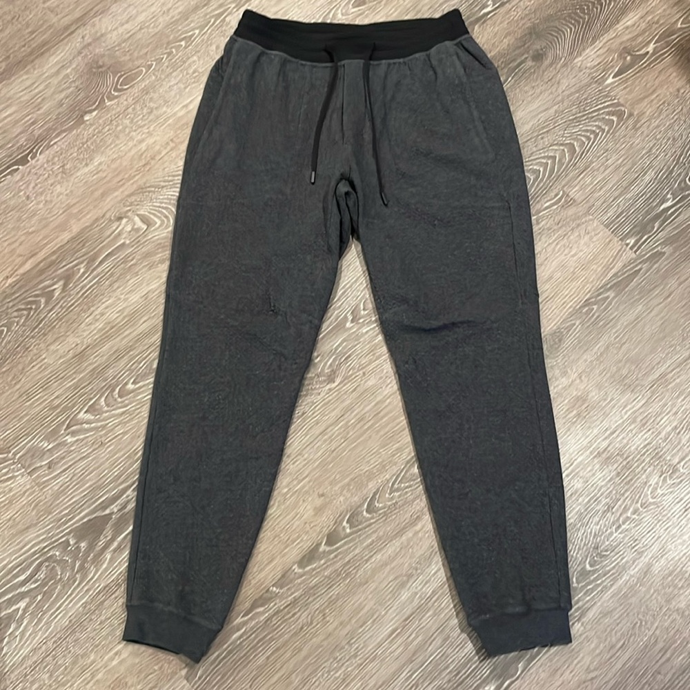 Lululemon At Ease Jogger